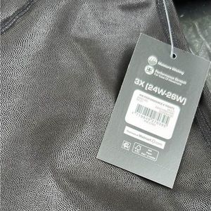 Snakeskin leggings, black, size 3X (24-26w)